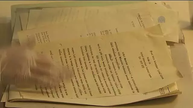 Çavuşoğlu, Dışişleri Bakanlığı Arşiv Binasında İncelemelerde Bulundu