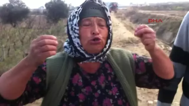 Manisa Alaşehir Manisa'da Sulama Kanalı Tartışmasında Mahalleli Belediye İşçilerine Saldırdı Manisa Alaşehir Manisa'da Sulama Kanalı Tartışmasında Mahalleli Belediye İşçilerine Saldırdı
