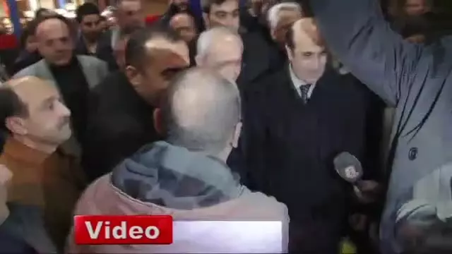Şehit Polisin Ailesine Ziyaret Şehit Polisin Ailesine Ziyaret