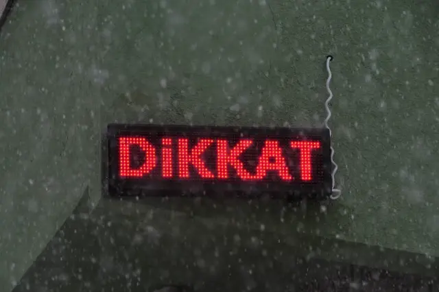 Baba Yadigarı Evini Korumak İçin Işıklı Uyarı Levhası Astı Haberler