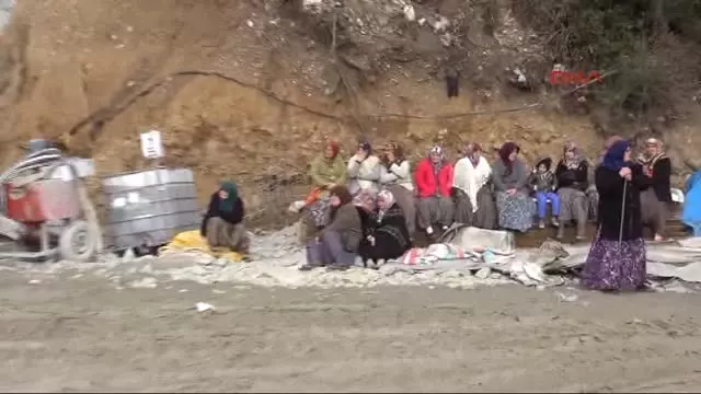 Bartın Barajda Kamulaştırma Eylemi Sürdü Bartın Barajda Kamulaştırma Eylemi Sürdü