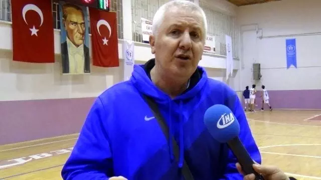 Liseler Arası Genç Erkek ve Kız Basketbol Müsabakaları Sona Erdi Liseler Arası Genç Erkek ve Kız Basketbol Müsabakaları Sona Erdi