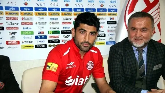 Ahmet Aras Antalyaspor'da - Spor