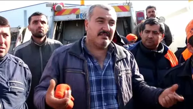 İskenderun'da Çöpçüler İş Bıraktı