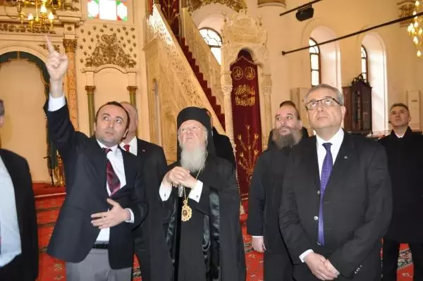 Patrik Bartholomeos, Hisarönü Camisini Ziyaret Etti