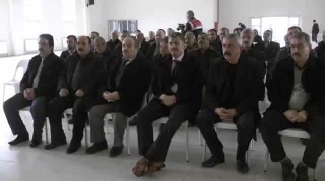 Jandarma'dan Bilgilendirme Toplantısı Jandarma'dan Bilgilendirme Toplantısı