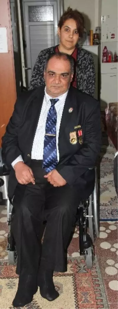Hayat Arkadaşının Sevgisi Başından Yaralanan Gaziyi Ayağa Kaldırdı