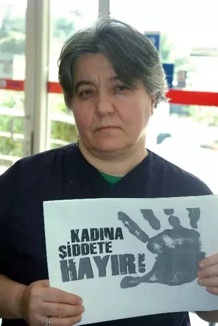 Beyaz Melekler Siyahlara Büründü Beyaz Melekler Siyahlara Büründü