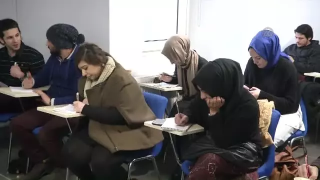 Kara Şimşek'in Yönetmeninden Film Eğitimi Kara Şimşek'in Yönetmeninden Film Eğitimi