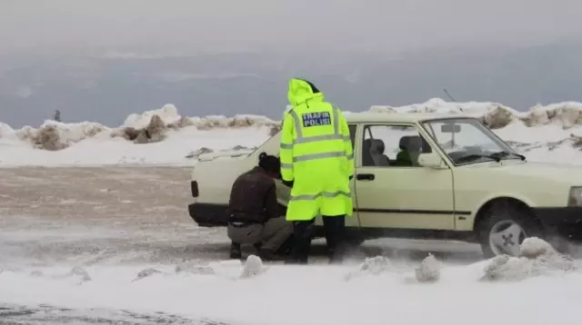 Sertavul Geçidi Zincirsiz Geçit Vermiyor