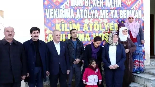 Gürpınar'da Kilim Atölyesi Açılışı Gürpınar'da Kilim Atölyesi Açılışı