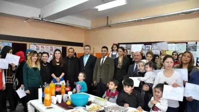 Iğdır'da 3-6 Yaş Aile Eğitimi Kursu