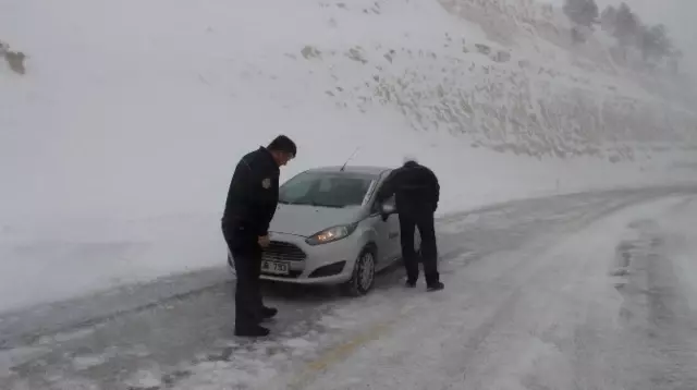 Sertavul Geçidi Sürücülere Geçit Vermiyor