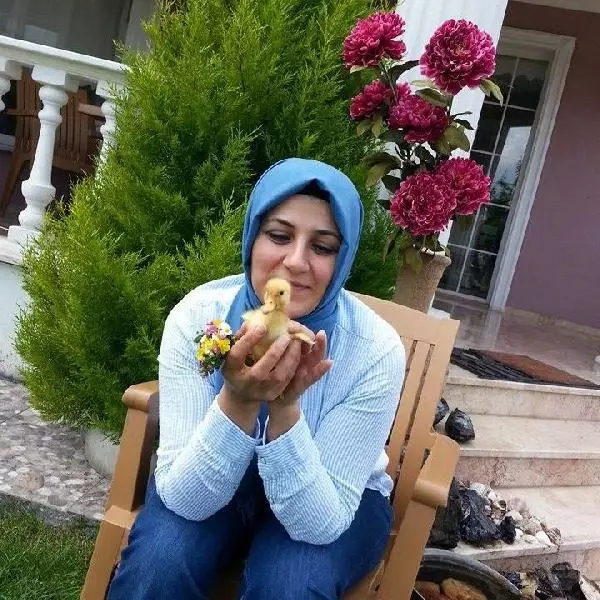 Sapanca�da Vahşet; Kadın Doktor ile İlaç Mümessilini Öldürülüp Tem�e