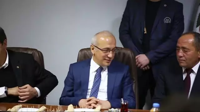 Ulaştırma, Denizcilik ve Haberleşme Bakanı Elvan, Mersin'de