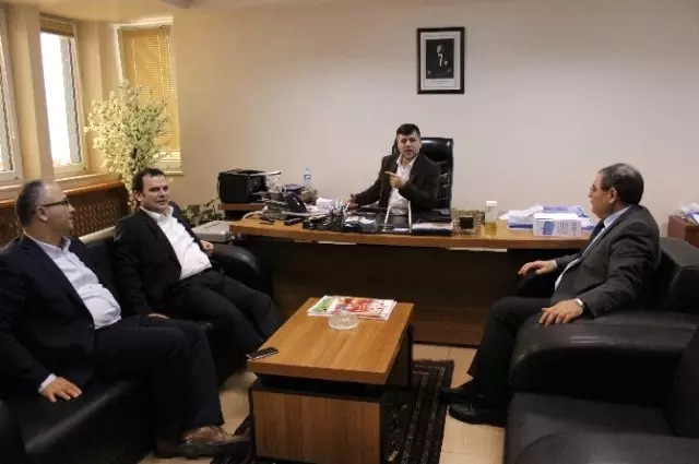 Kemal Öztürk: Ne Şehrin Sorunlarını, Ne de Ümmetin Dertlerini Unuturuz