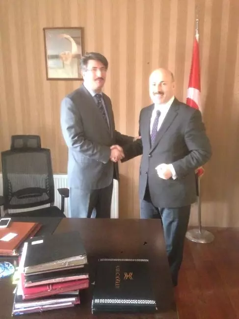 Hasan Türkyılmaz 'Hep Birlikte Türkiye'Yiz'