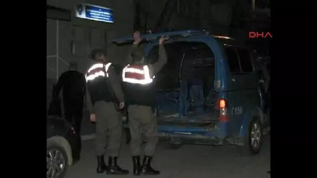 Şiddet Nedeniyle Girdiği Cezaevinden İzinli Çıkıp Eşini Öldürdü