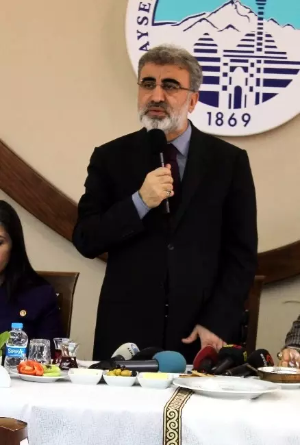 Enerji ve Tabii Kaynaklar Bakanı Taner Yıldız Açıklaması Enerji ve Tabii Kaynaklar Bakanı Taner Yıldız Açıklaması