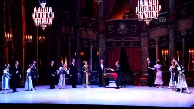 5. Murad' Balesi Son Kez Sahnelendi 5. Murad' Balesi Son Kez Sahnelendi