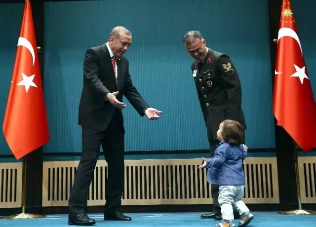 Devlet Övünç Madalyası ve Beratı Tevcihi Töreni