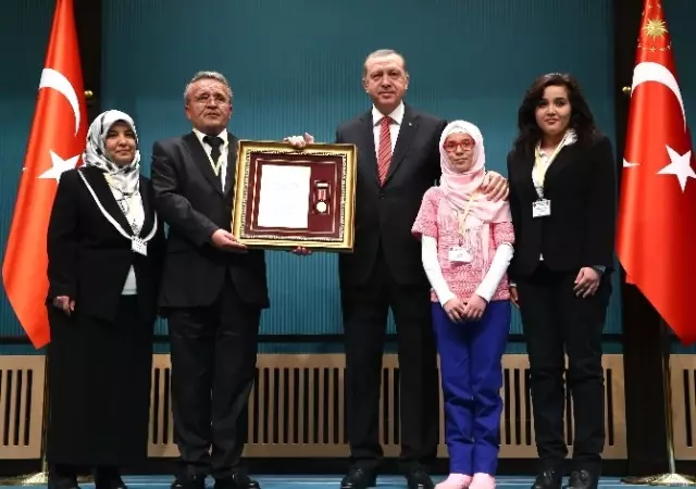 Devlet Övünç Madalyası ve Beratı Tevcihi Töreni