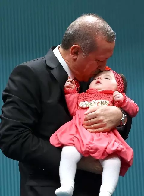 Devlet Övünç Madalyası ve Beratı Tevcihi Töreni