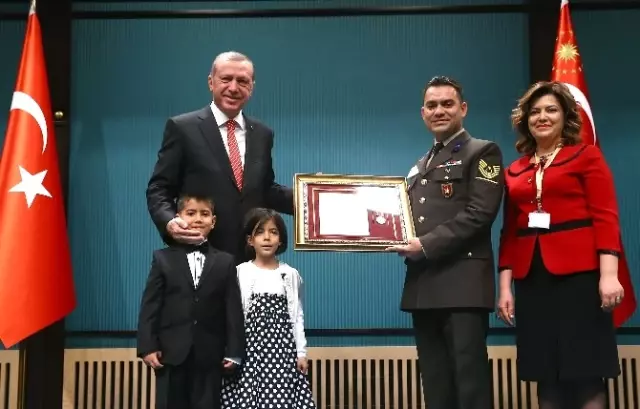 Devlet Övünç Madalyası ve Beratı Tevcihi Töreni