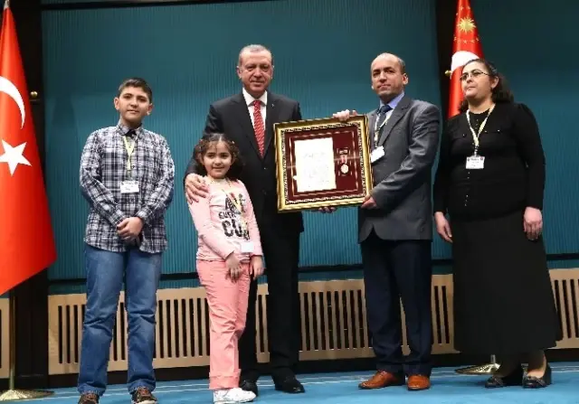 Devlet Övünç Madalyası ve Beratı Tevcihi Töreni