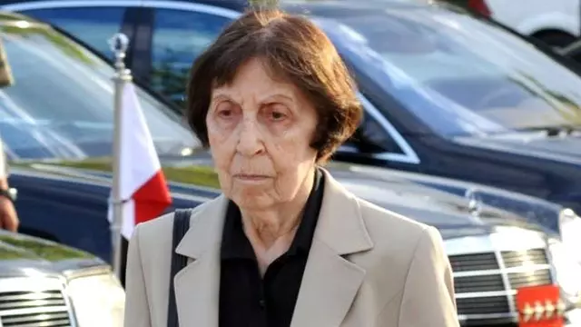 Rahşan Ecevit’ten Davutoğlu’na Özür Cevabı: Öyle Bir Hakkı Yok
