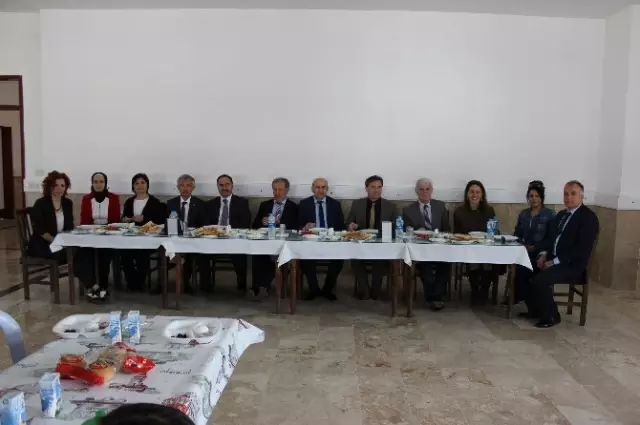 Denizli'de Çocuklara Kahvaltının Önemi Anlatıldı Denizli'de Çocuklara Kahvaltının Önemi Anlatıldı