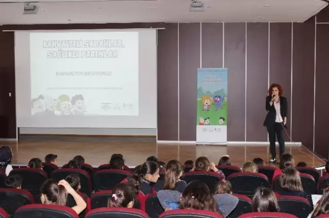 Denizli'de Çocuklara Kahvaltının Önemi Anlatıldı Denizli'de Çocuklara Kahvaltının Önemi Anlatıldı