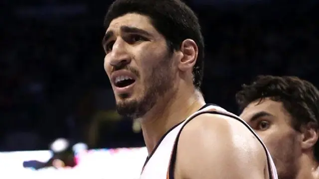 NBA'de Enes Kanter'in Performansı Farkı Önleyemedi NBA'de Enes Kanter'in Performansı Farkı Önleyemedi