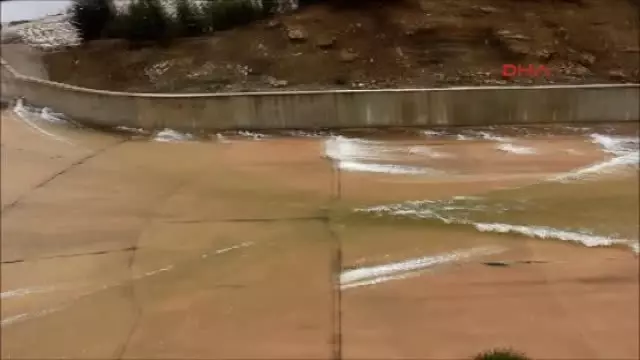 Burdur Aralıksız Yağmur Burdur�da Sele Neden Oldu Haberler