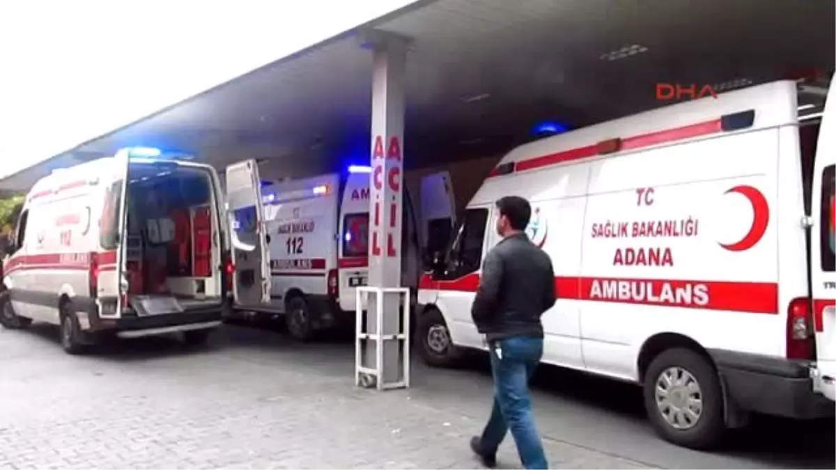 Ceyhan Tarım İşçilerini Taşıyan Traktör Şarampole Yuvarlandı 2 Ölü, 14 Yaralı