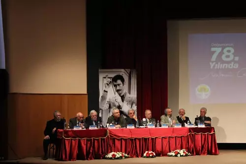 Sanatçı Dostları 78. Doğum Yılında Yılmaz Güney'i Anlattı Sanatçı Dostları 78. Doğum Yılında Yılmaz Güney'i Anlattı