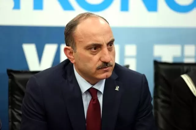AK Parti Milletvekili Adayları Basın Toplantısı Düzenledi AK Parti Milletvekili Adayları Basın Toplantısı Düzenledi