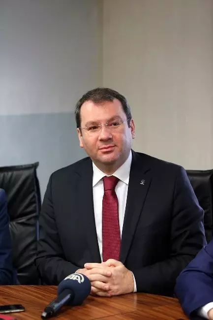 AK Parti Milletvekili Adayları Basın Toplantısı Düzenledi AK Parti Milletvekili Adayları Basın Toplantısı Düzenledi