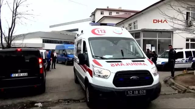 Bingöl'de Askeri Araç Devrildi: 12 Asker Yaralı