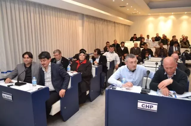 Salihli Belediyesi Nisan Ayı Meclis Toplantısı Yapıldı Salihli Belediyesi Nisan Ayı Meclis Toplantısı Yapıldı