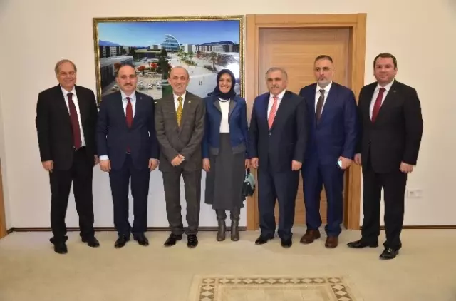 Adaylardan Erenler Belediyesine Ziyaret Adaylardan Erenler Belediyesine Ziyaret