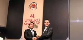 Yaşar Holding: Atlas Halı, 4'üncü Yenilikçi Markalar Zirvesi'nde Dev Markaları Buluşturdu Yaşar Holding: Atlas Halı, 4'üncü Yenilikçi Markalar Zirvesi'nde Dev Markaları Buluşturdu