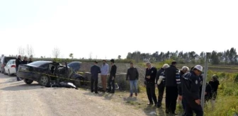 Mıcırda Kayan Otomobil Sulama Kanaletine Çarptı: 1 Ölü, 2 Yaralı