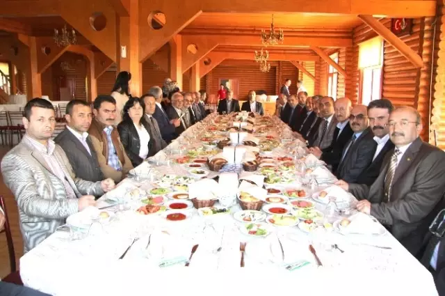 İlk Adım Derneği Bayraktepe'deydi İlk Adım Derneği Bayraktepe'deydi