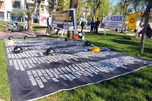Soma Davasının 3. Duruşma Başladı, Güvenlik Önlemleri Dikkat Çekti Soma Davasının 3. Duruşma Başladı, Güvenlik Önlemleri Dikkat Çekti