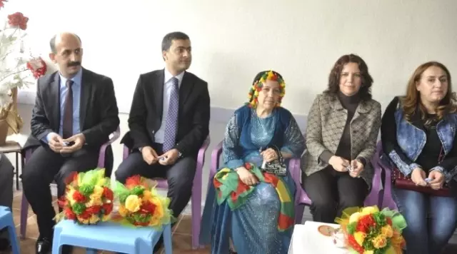 Hdp Adayları Şemdinli'de