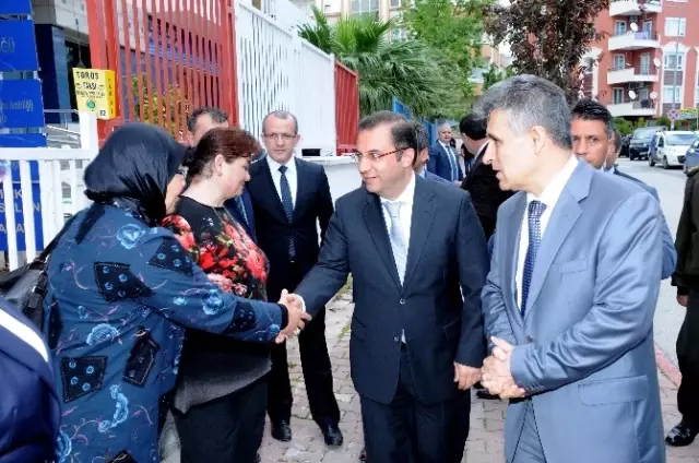 Vali Türker, Konyaaltı İlçesini Ziyaret Etti