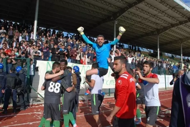 Gap Spor Bal Ligine Yükseldi Gap Spor Bal Ligine Yükseldi