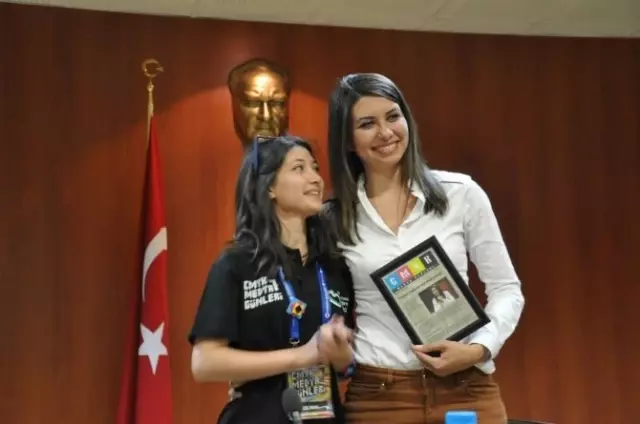 Medyanın Tüm Renkleri Kampüste Buluştu Medyanın Tüm Renkleri Kampüste Buluştu