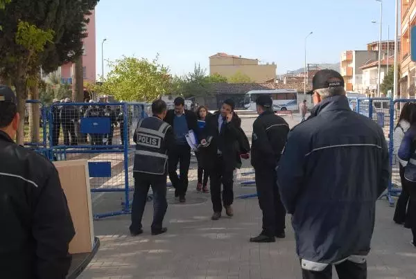 Soma Davasının Hakimi, Keşif İçin Facia Madenine İnebilir Soma Davasının Hakimi, Keşif İçin Facia Madenine İnebilir